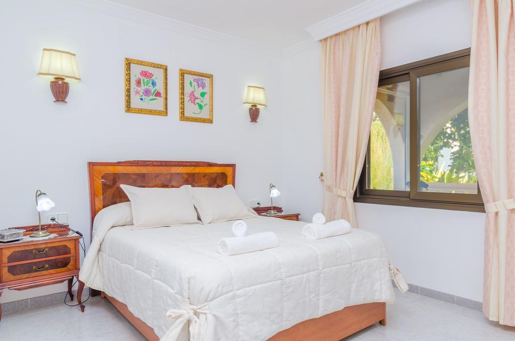 Celedonia Villa ยูคมายอร์ ภายนอก รูปภาพ